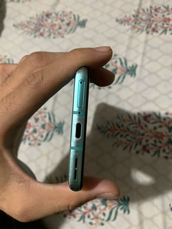 One Plus 8T 5