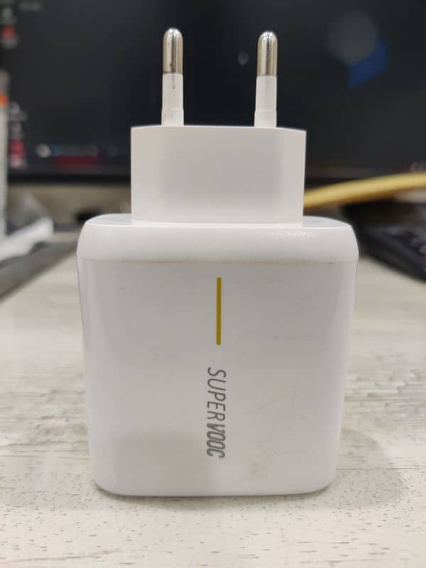 65W Supervooc Charger 0