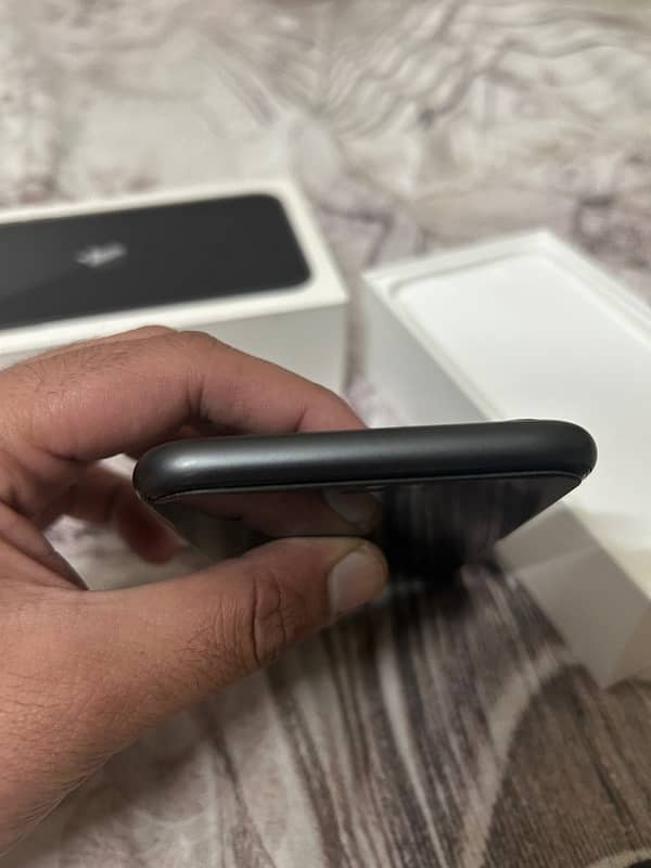 Iphone 11 Non PTA for sale 6