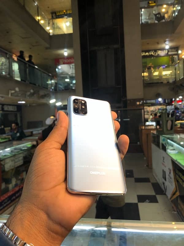 one plus 8t 8/128 0