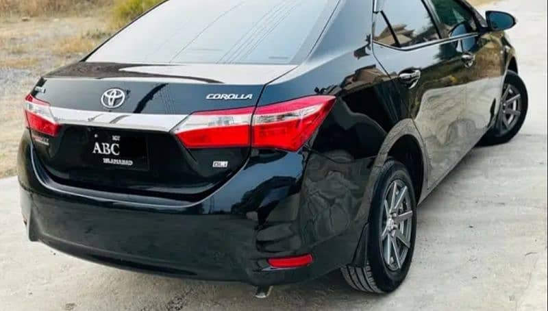 Corolla Gli 2016 Model Bumper And Lights 9