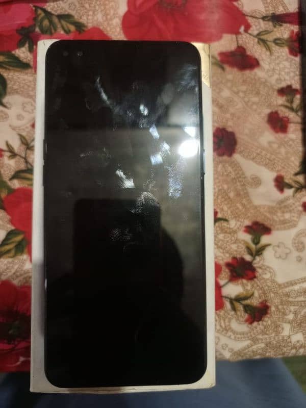 Oppo f17 Pro 8gb 128gb all okay bus panel change ha 2