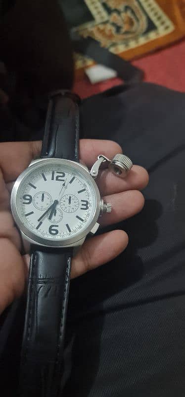 Brands wrist watch new un used 2