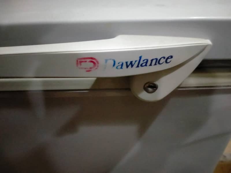 Dawlence 2 door deep freezer clean 4