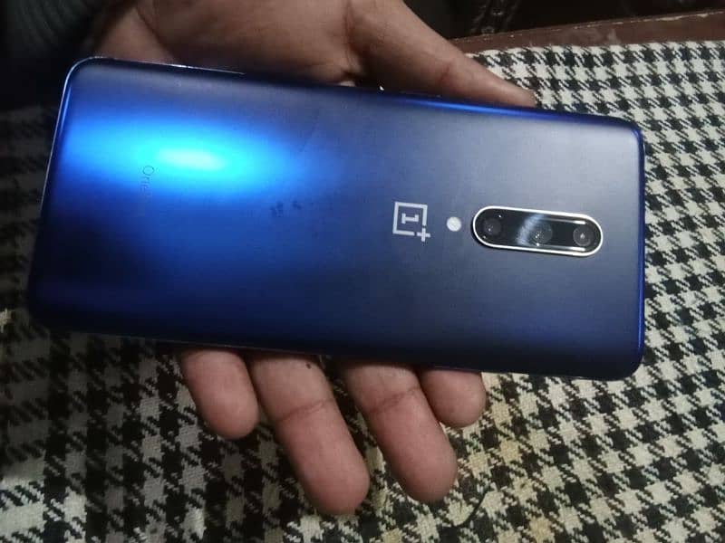 oneplus 7pro Ram:8Gb Rom:256 1