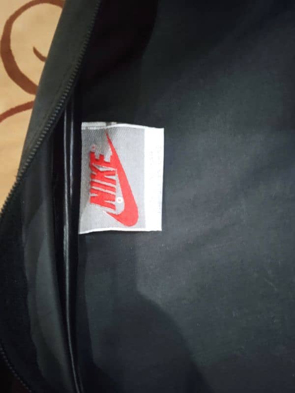 Nike Challenge Court Badminton - Squash - Tennis Racket Kit Bag 5