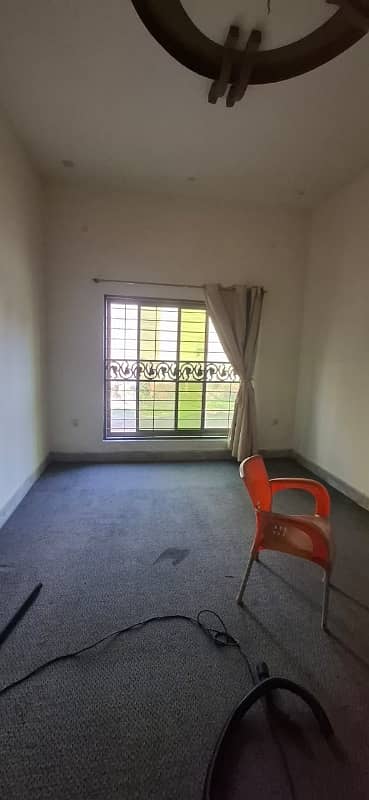 5 Marla lower portion for rent with gas 7