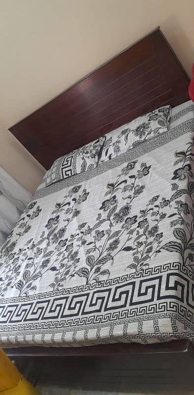 double bed king size 3