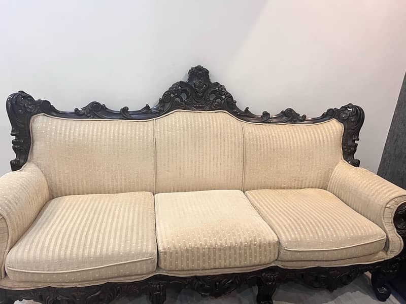 sofa set 7 seater in solid wood 2