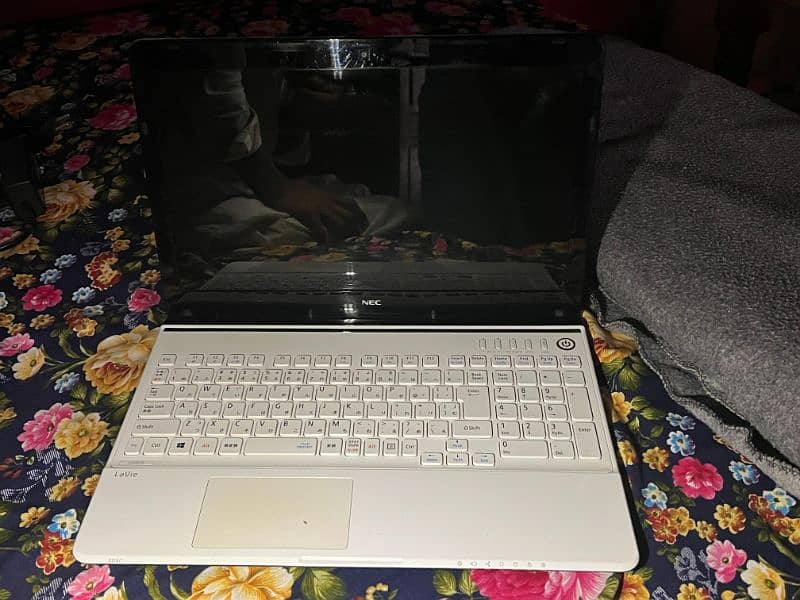 Nec Laptop 4