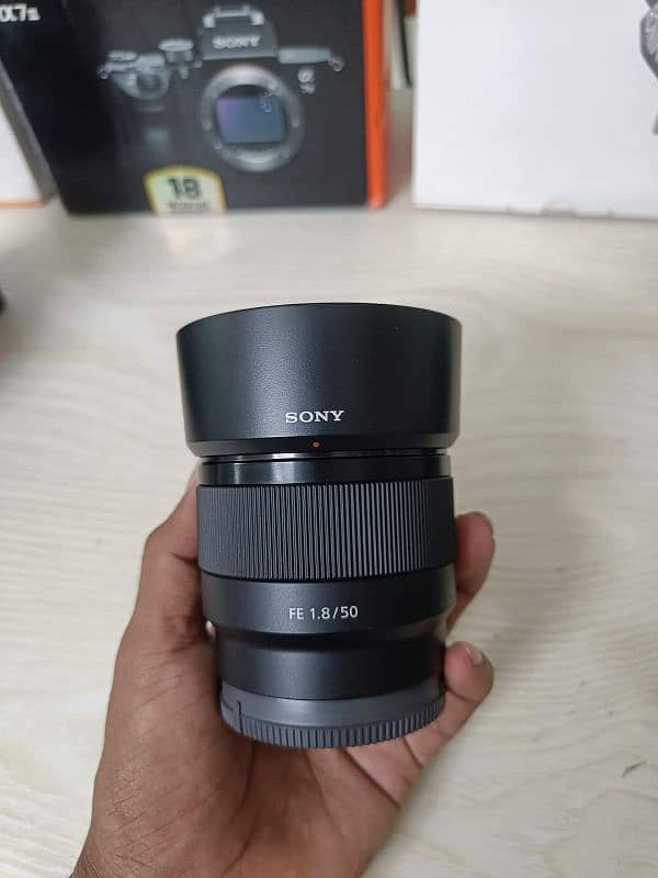 lans Sony 50mm 1.8 EF 0