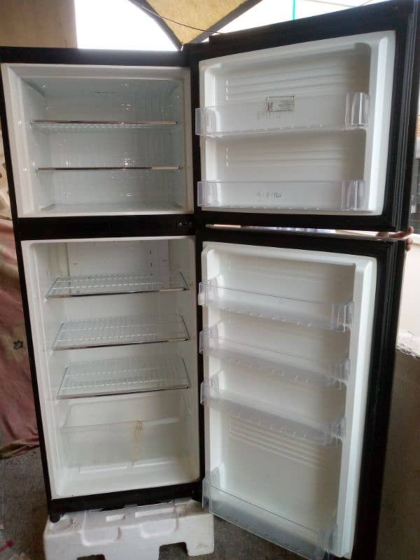 pel fridge for sale 03040471453 WhatsApp number 12