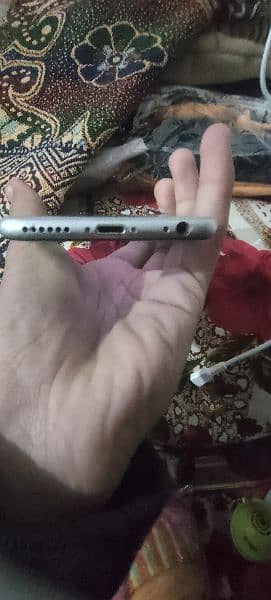 iphone6 used conditinon non pta exchange with aquos r2 possible 2