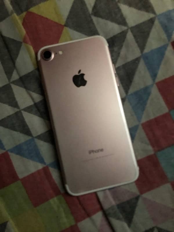 iPhone 7 128 gb pta approved 0