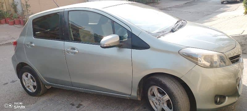 Toyota Vitz 2011 3