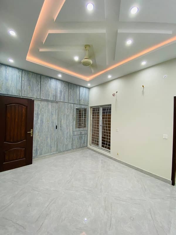 5Marla Brand New House For Rent In A-Block Khayaban E Amin Society Lhr 6