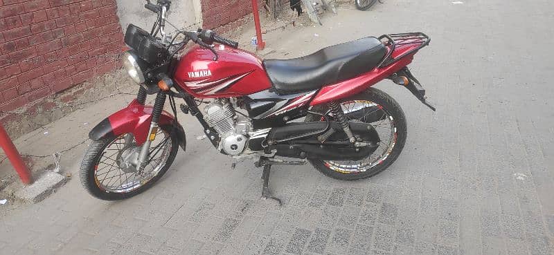 Yamaha yb125z for sale modle 2018 Punjab number 3