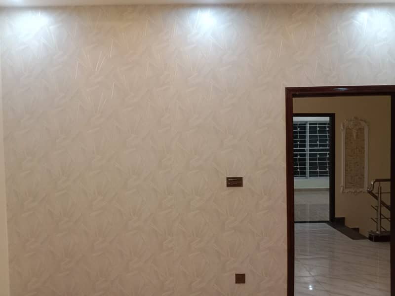 10 Marla House For Rent Upper Portion In Tip Housing Society Lhr. 4