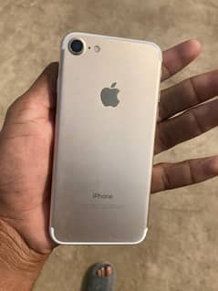 iPhone7 pta approved 32 GB 03076937147