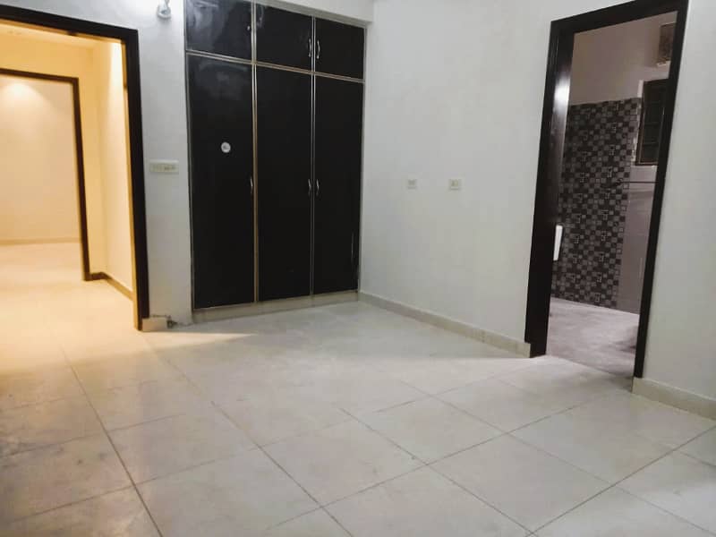 12 Marla apartment for sale 4