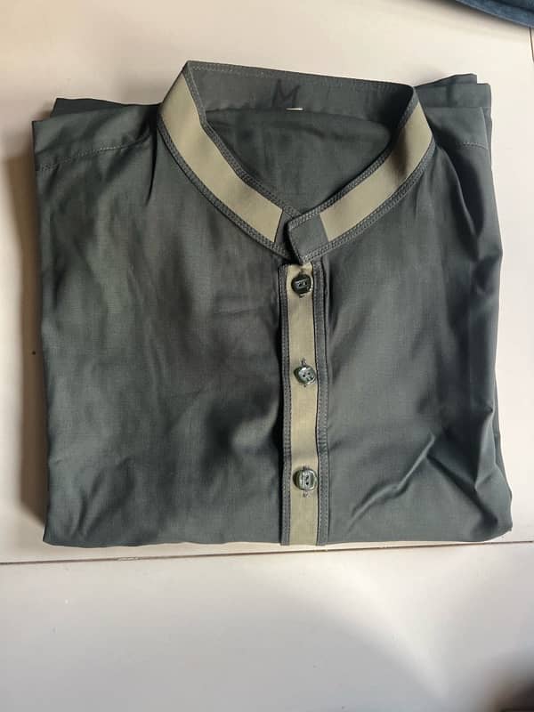 Pre-Loved Washing Wear Suit - Elegant & Comfortable 6