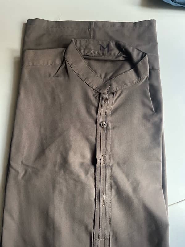 Pre-Loved Washing Wear Suit - Elegant & Comfortable 15