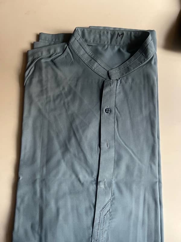 Pre-Loved Washing Wear Suit - Elegant & Comfortable 17