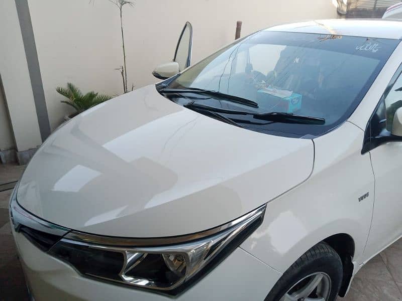 Toyota Corolla XLI 2019Rs3793000. Ph 8