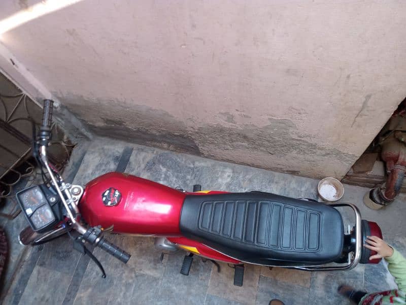 Honda cg 125 fit bike all Punjab number 20/21model ha 4