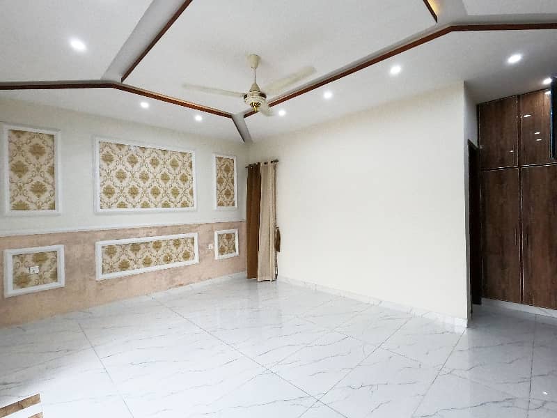 In PGECHS Phase 2 - Block E 1 Kanal House For sale 28