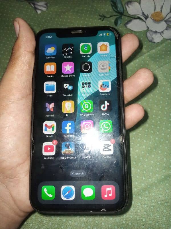 iPhone xr 7