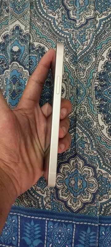 iphone 12 white color with charger 2