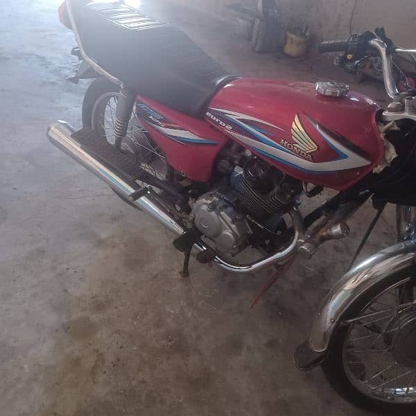 honda 125 14 modle 4