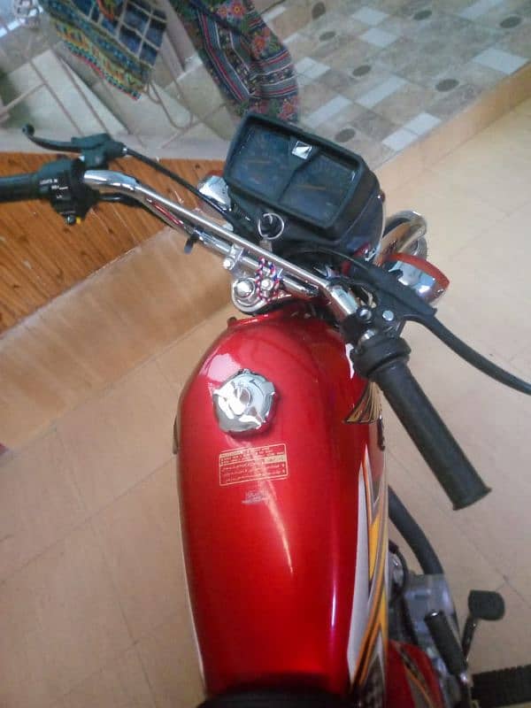 Honda 125 2025 03139949993 0