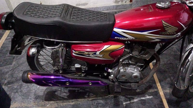 Honda 125 packed 1