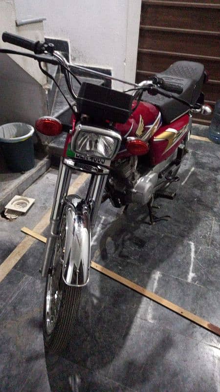 Honda 125 packed 2