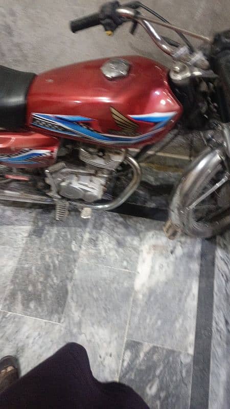 Honda 125 Lahore num 0