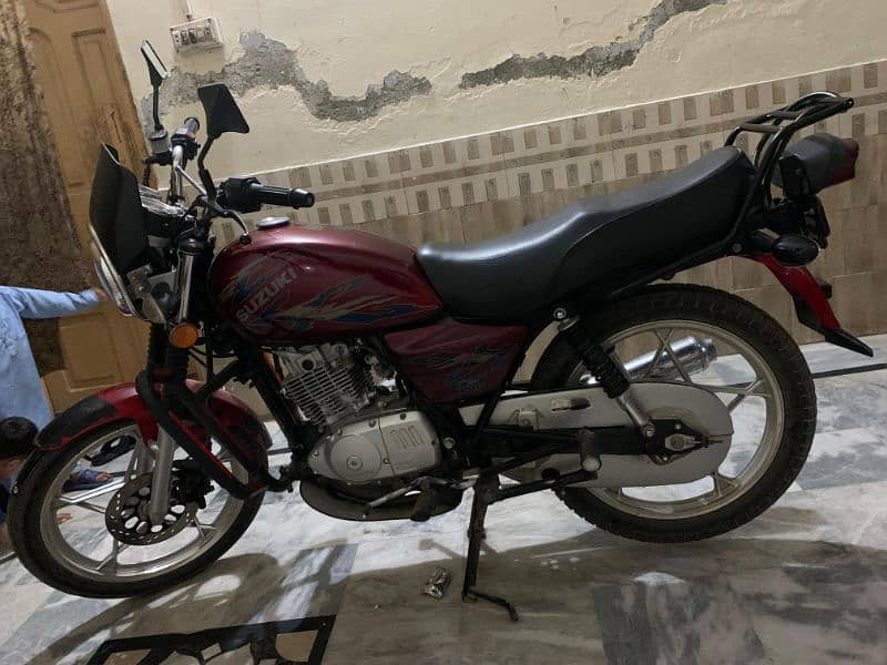 suzuki GS 150 SE 0