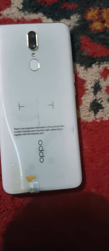 oppo f11  8/256 0