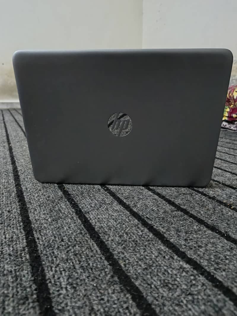 Hp Elitebook 745 G4 7th Gen AMD PRO A12-9800B 2