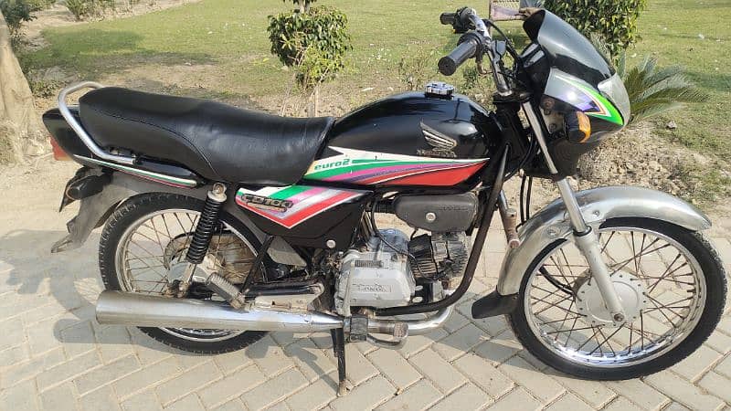 Honda CD 100 0