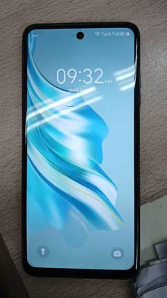 Tecno Spark 20 (8+8/256 GB)