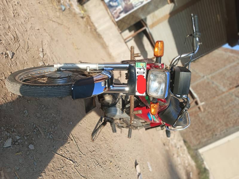 Honda CD 70 2016 8