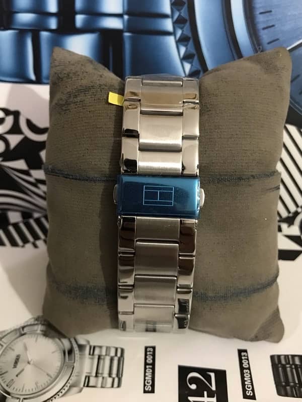 HILFIGER-GOLD & SILVER-NEW ORIGINAL WATCH-SEIKO-RADO-OMEGA-ROLEX-TISSO 3