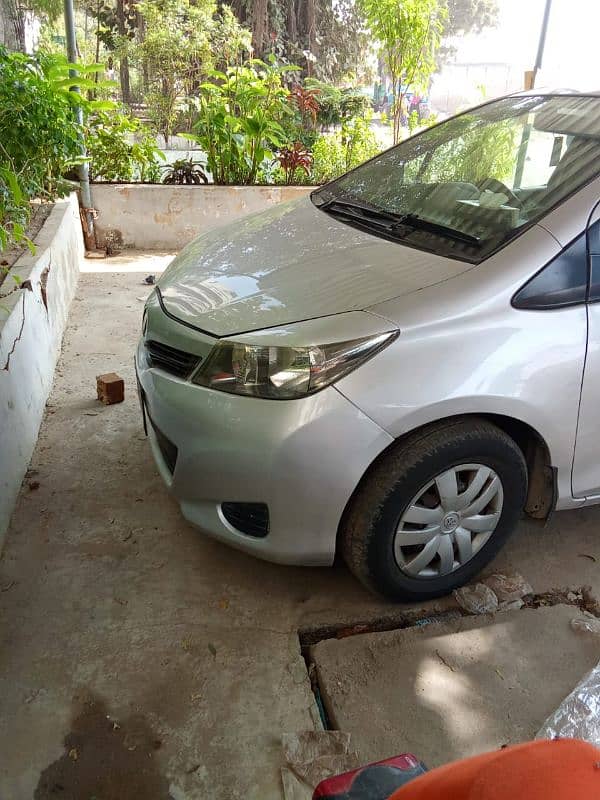 Toyota Vitz 2012 1