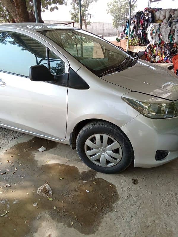 Toyota Vitz 2012 2