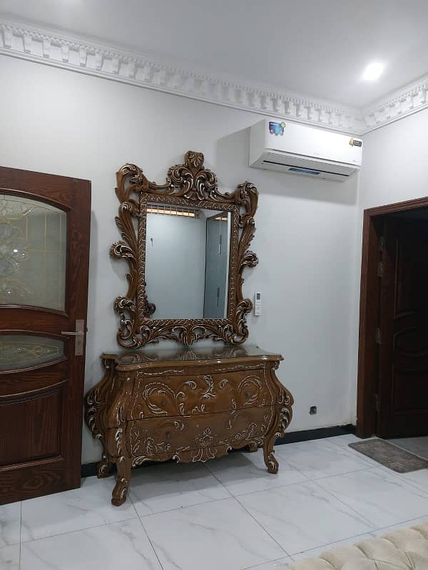 10 Marla Lower Portion Full Furnished Basement For Rent In Bahria Town Lahore 7