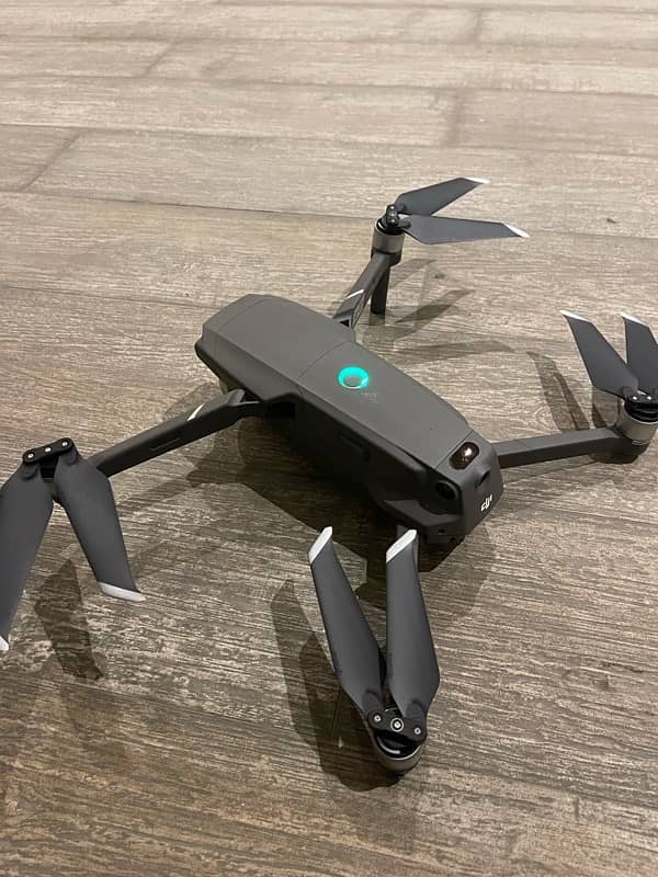 Mavic 2 Pro with Fly More kit 2