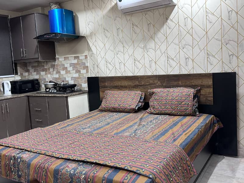 Studio Fully Furnished Luxury Apartment For Sale In Bahria Town Lahore 1