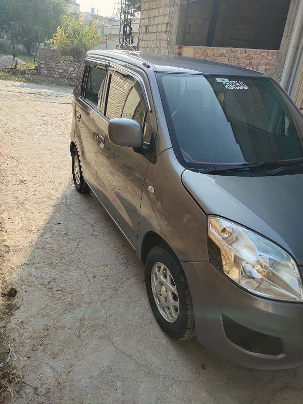 Suzuki Wagon R 2018 4